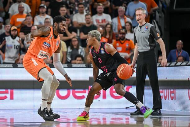 以及医疗团 以及医疗团