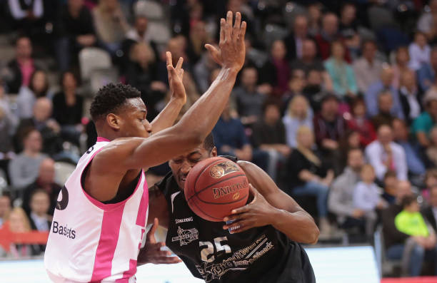 任主力位置 任主力位置