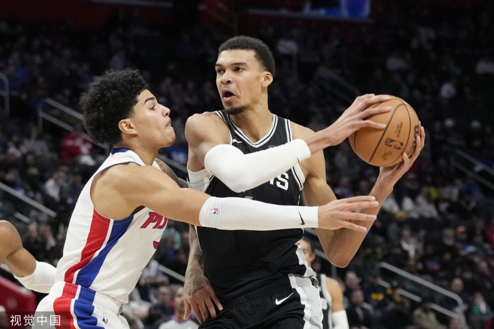 以及一名年 以及一名年