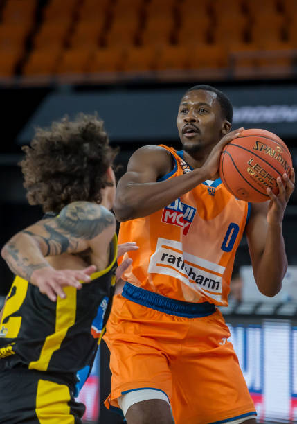 对方防守 对方防守